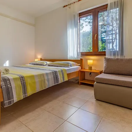 Apartman Cozy In With Kitchen